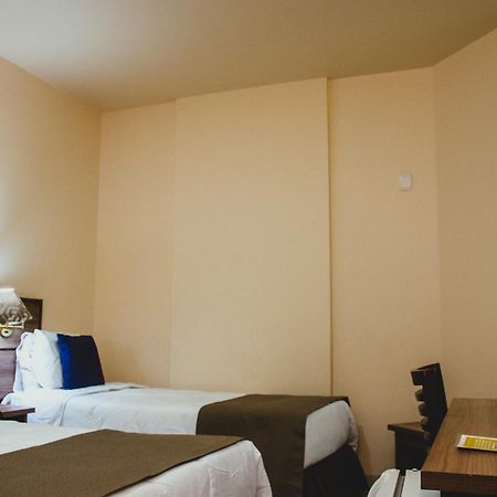 Fenix Hotel ポウゾ・アレグレ エクステリア 写真