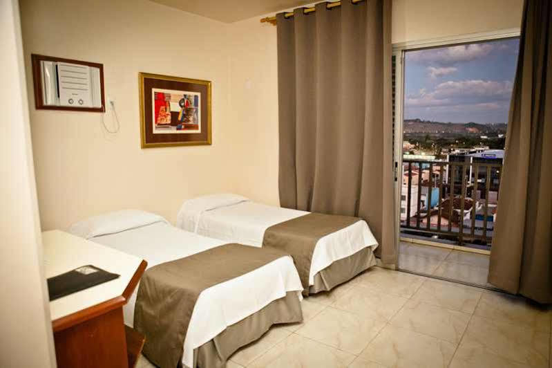 Fenix Hotel ポウゾ・アレグレ エクステリア 写真